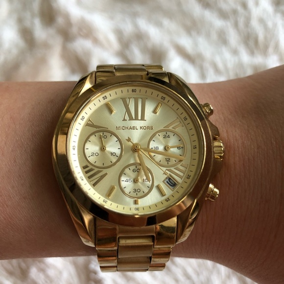 Michael Kors Gold Watch Model Vx3j 